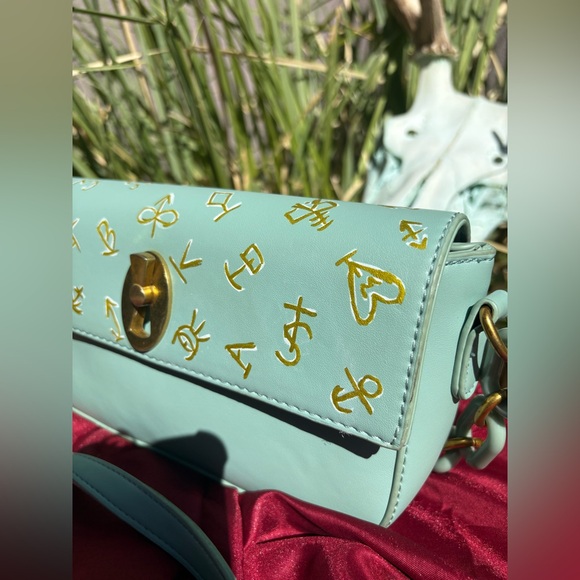 Ranch Brand Custom Montana West Crossbody Purse - Picture 7 of 17